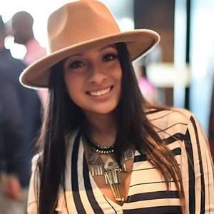 Meet your Posher, Melissa andrea